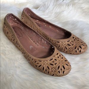 Corso Como Cutout Flats - Tan